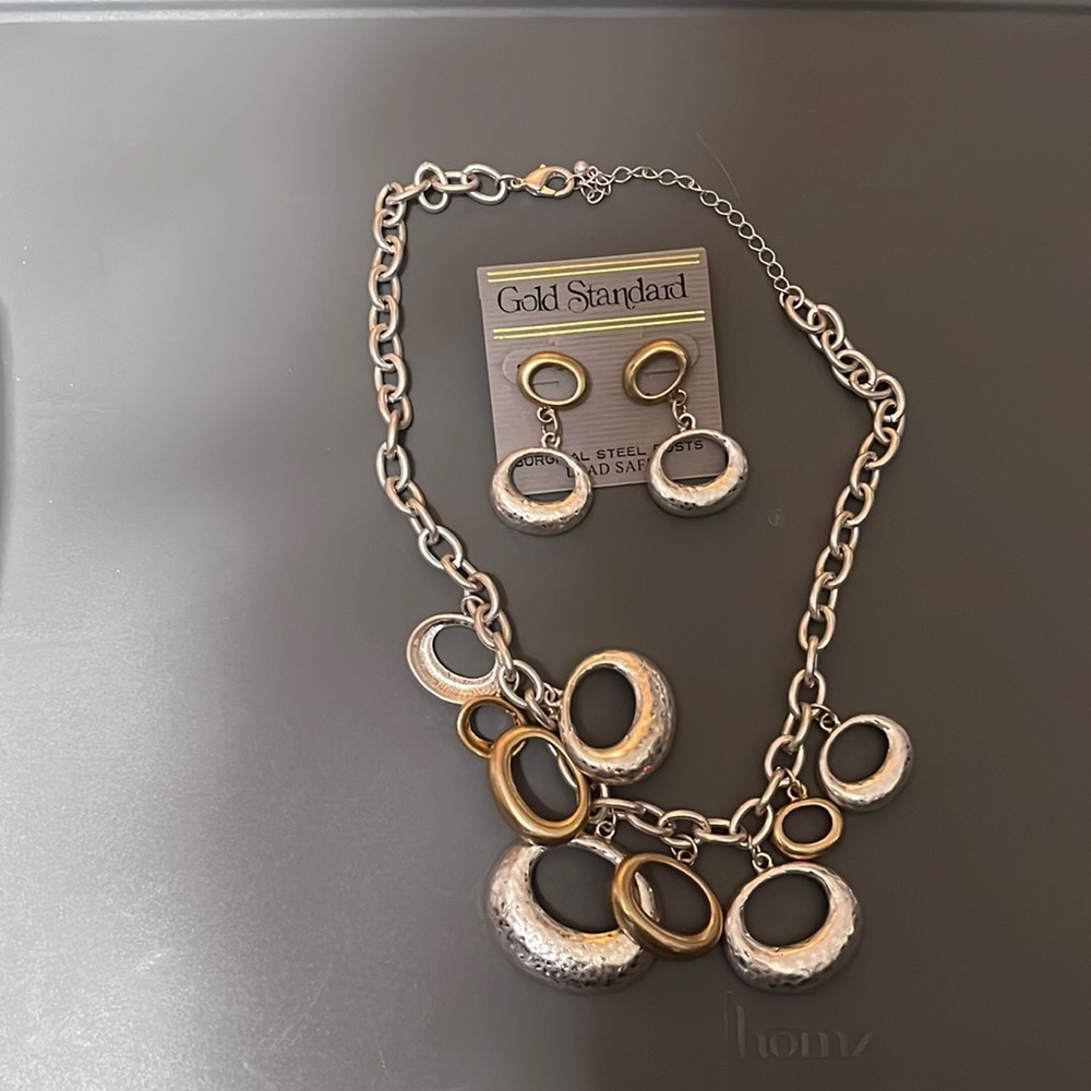Earring +Necklace Set